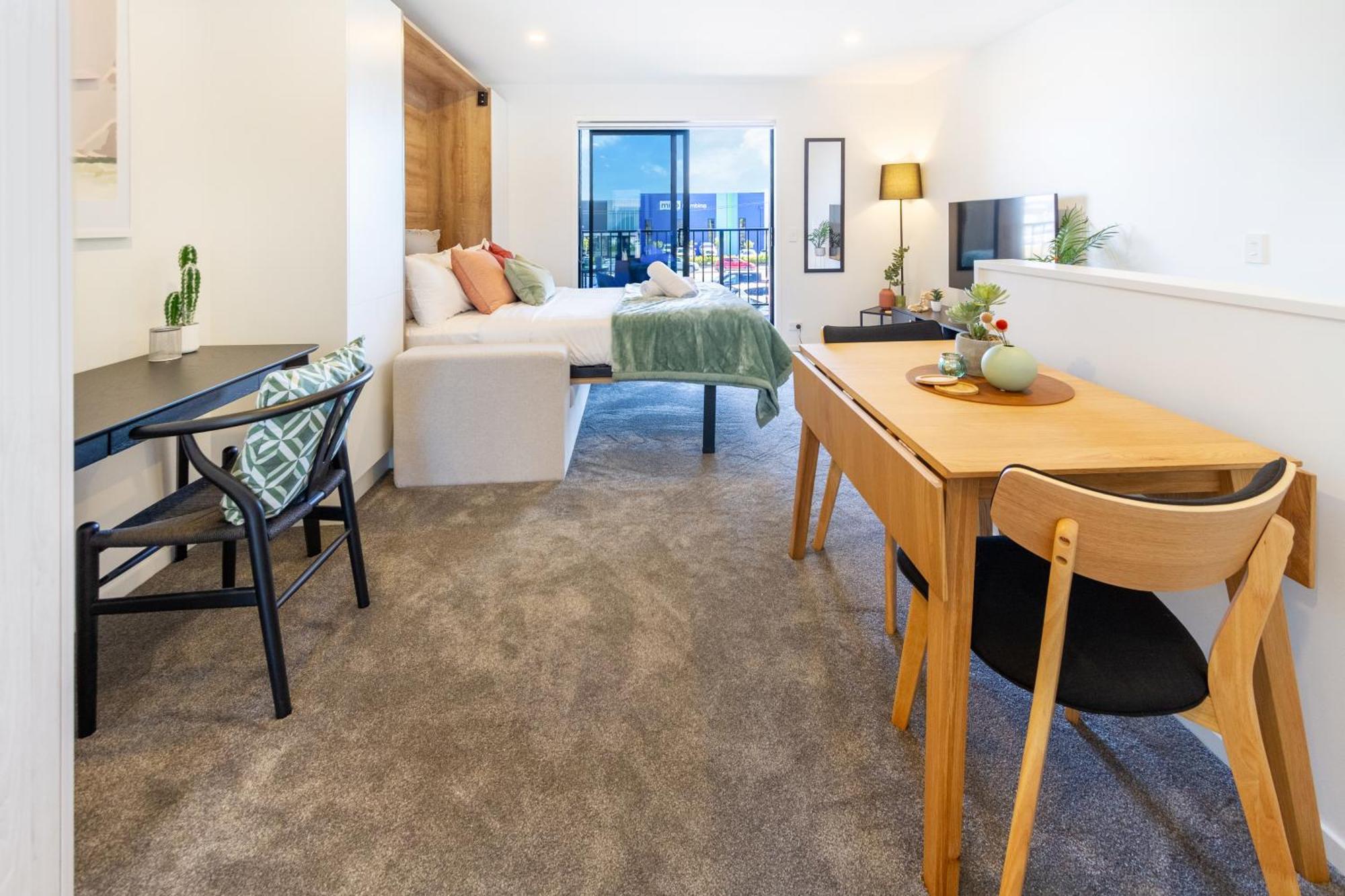 City Living: Upper Studio Haven On Wilmer Крайстчърч Екстериор снимка